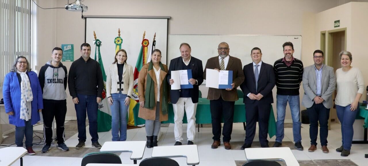 Autoridades acadêmicas da Unipampa e UCSF em visita ao Campus Dom Pedrito - Divulgação Autoridades acadêmicas da Unipampa e UCSF em visita ao Campus Dom Pedrito - Divulgação