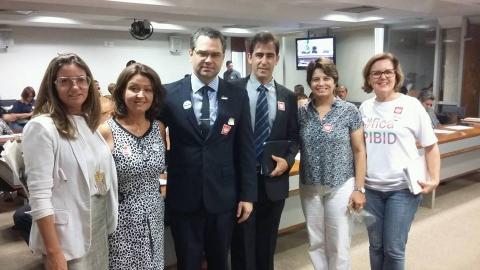 Pró-Reitor de Graduação, Ricardo Carpes, e o Coordenador Institucional do Pibid, Márcio Martins, durante a Audiência Pública realizada no Senado Pró-Reitor de Graduação, Ricardo Carpes, e o Coordenador Institucional do Pibid, Márcio Martins, durante a Audiência Pública realizada no Senado